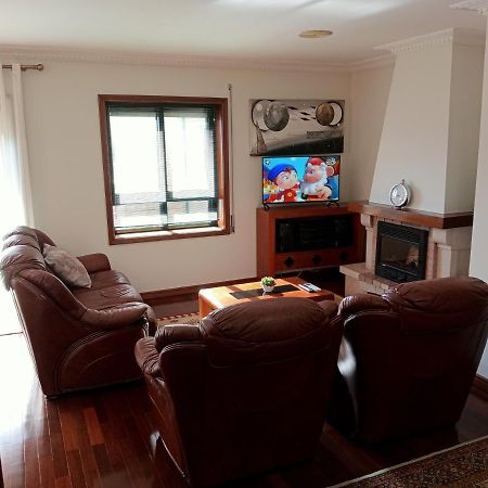 Apartamento Alvares Cabral Вила-Нова-ди-Гая Экстерьер фото
